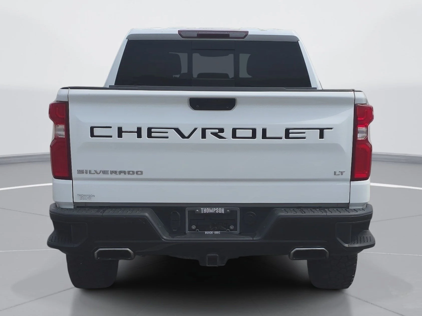 Used 2019 SUMMIT WHITE Chevrolet LT Trail Boss image 4