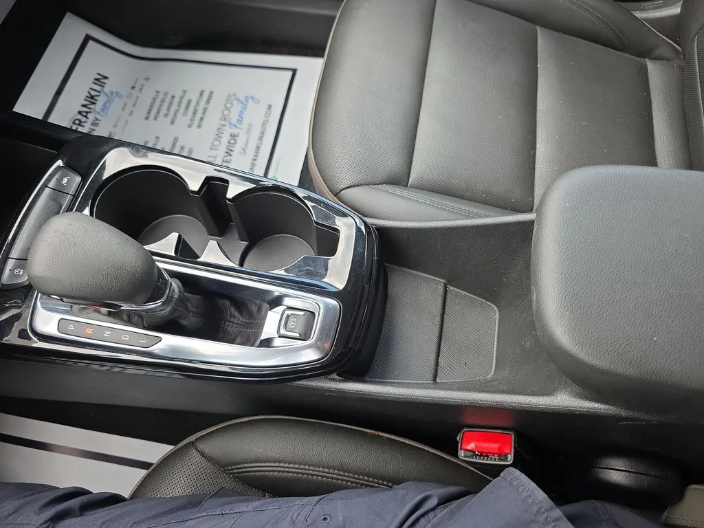 Used 2024 Gray Chevrolet ACTIV image 20