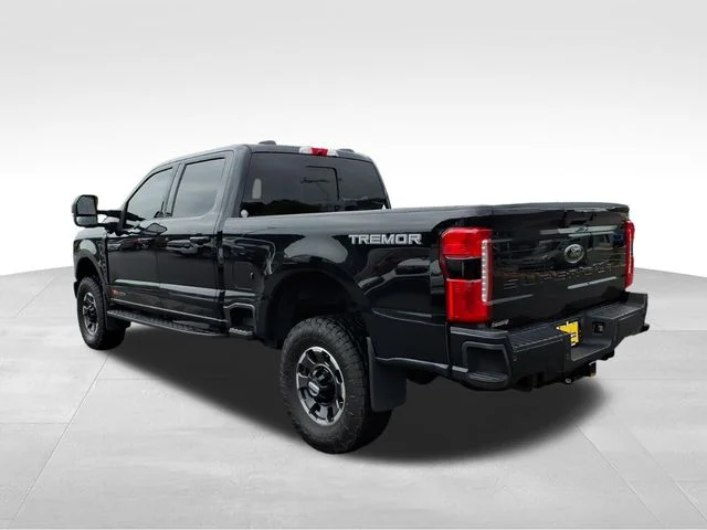 Used 2024 Black Ford Lariat image 10