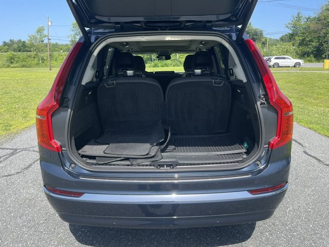 Used 2025 Blue Volvo Plus image 18