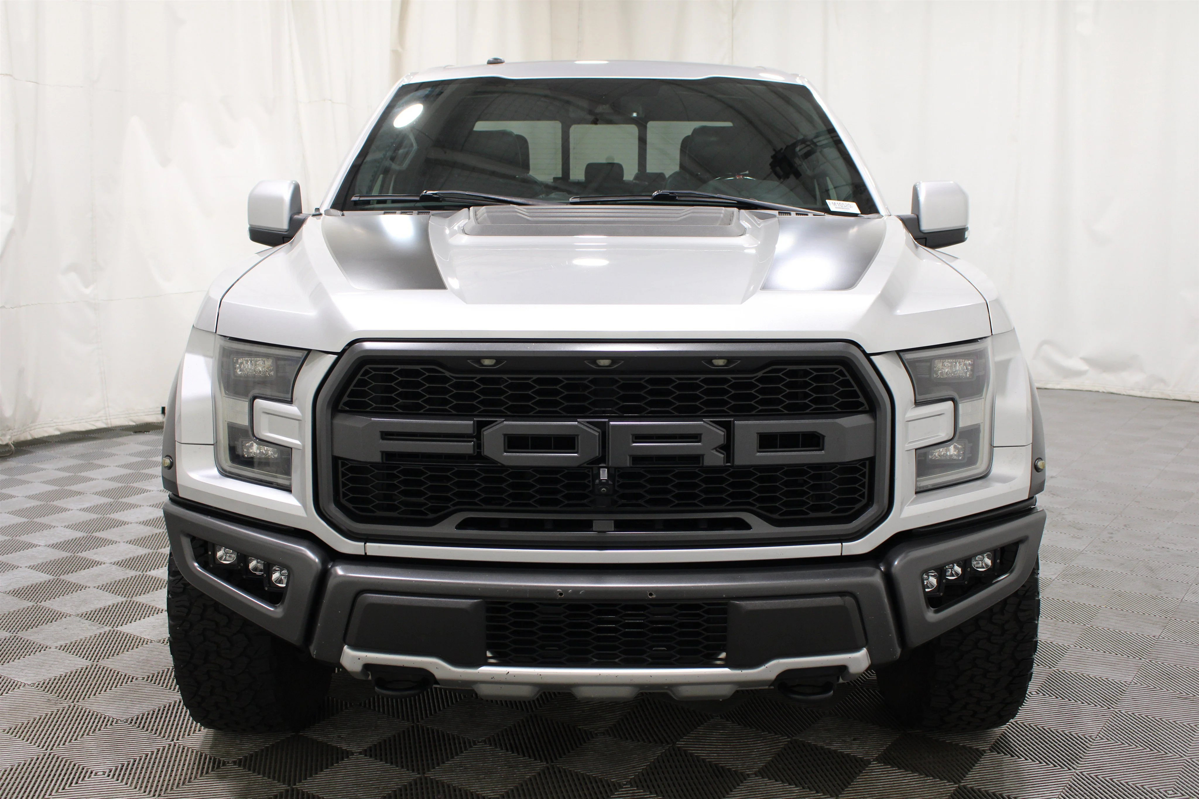 2017 Ford F-150 Raptor - Photo 36