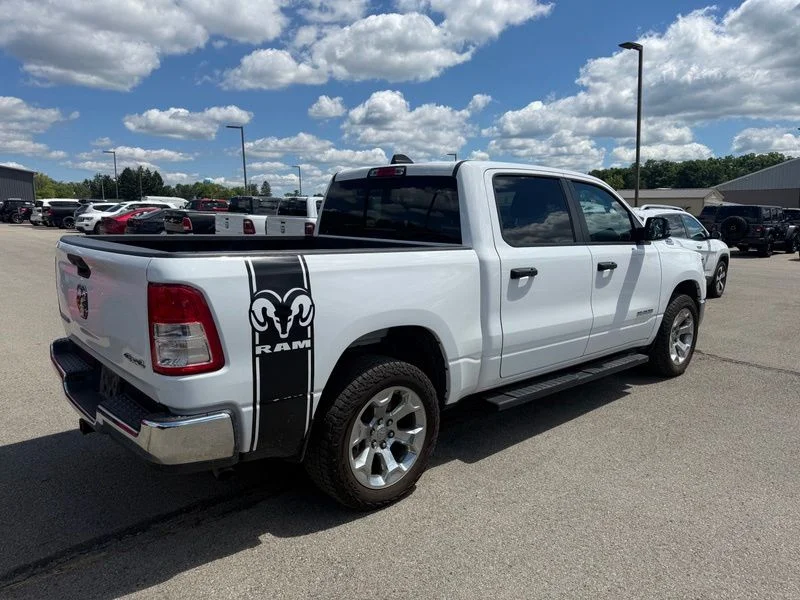 Used 2023 White Ram Big Horn/Lone Star image 6