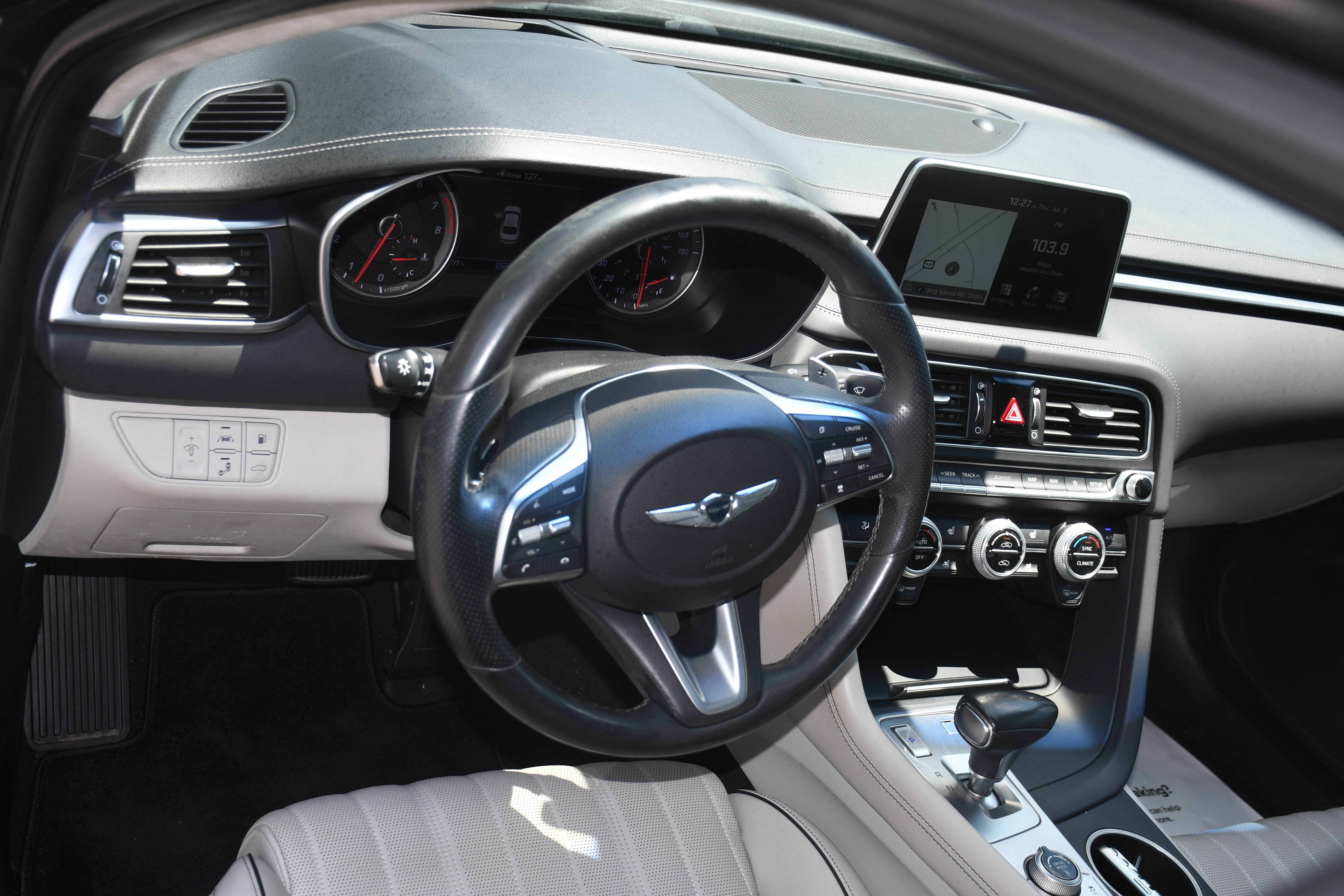 Used 2019 Gray Genesis 2.0T Advanced image 8