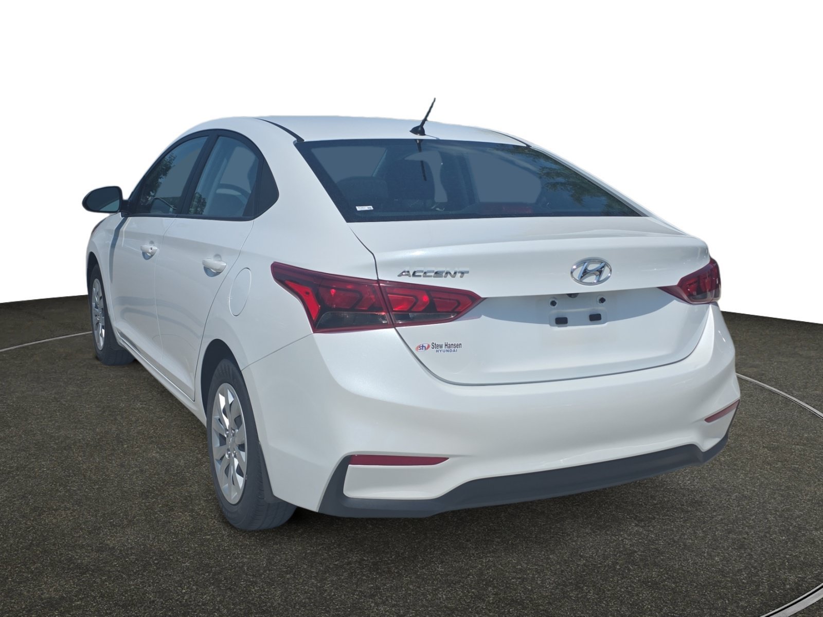 Used 2021 Frost White Pearl Hyundai SE image 3
