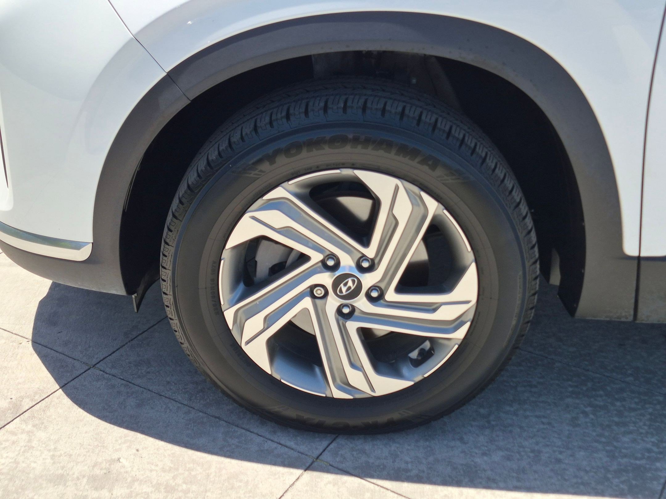 2022 Hyundai Santa Fe SEL - Photo 12