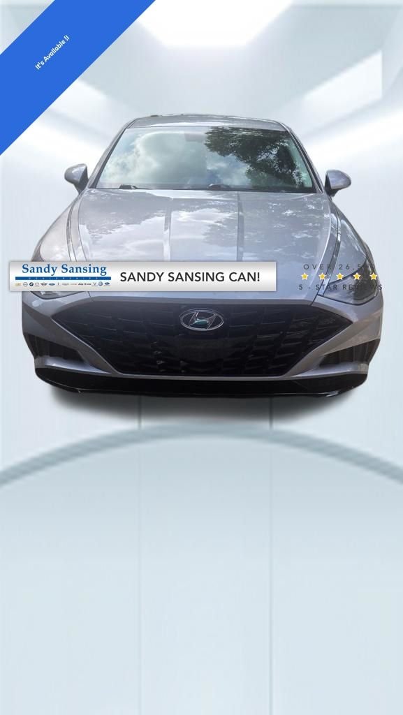 Used 2023 Silver Hyundai SEL image 1