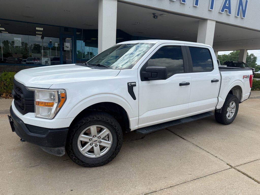 Used 2022 Oxford White Ford XL image 2