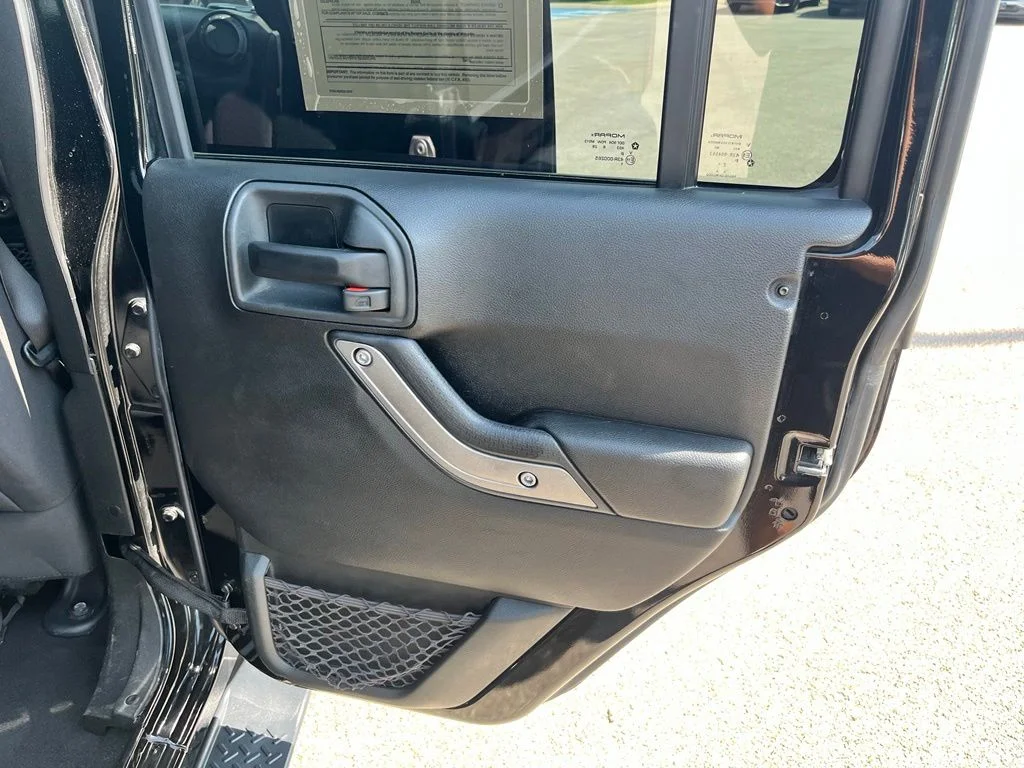 Used 2018 Black Jeep Unlimited Sport image 11