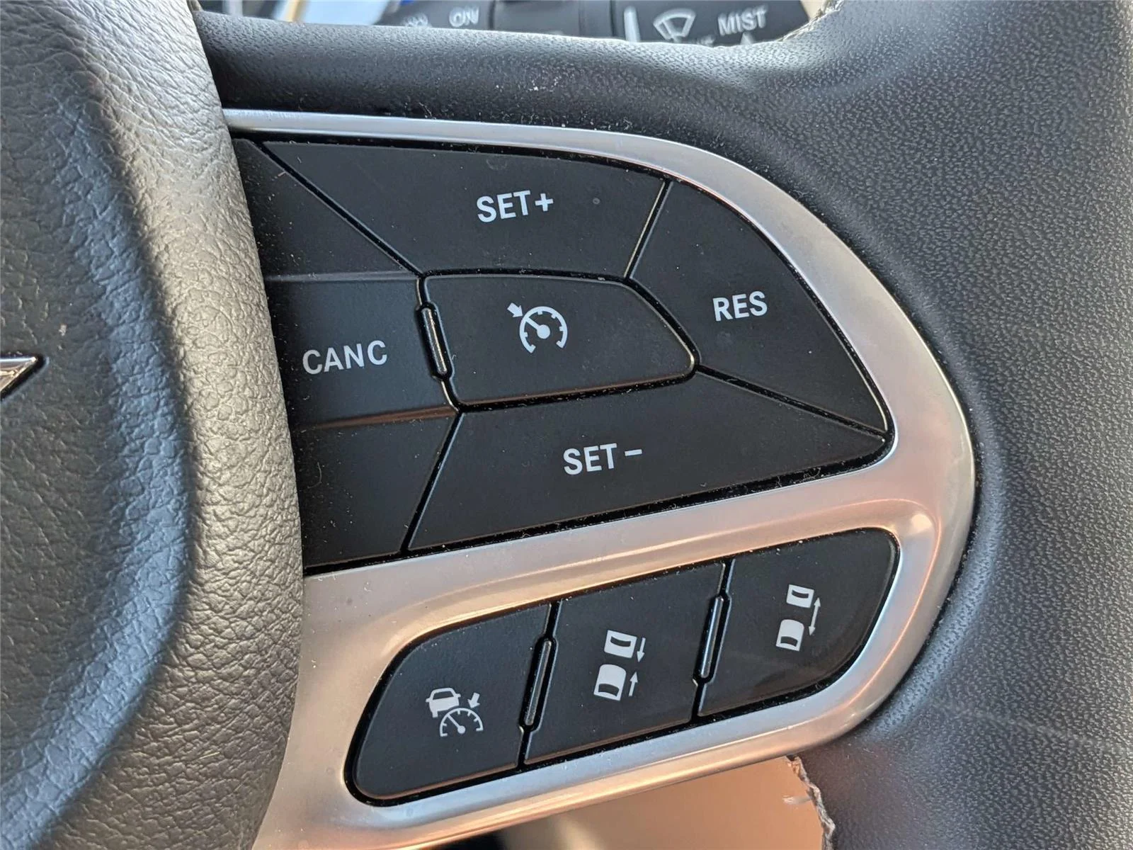 Used 2023 Gray Chrysler Touring L image 25