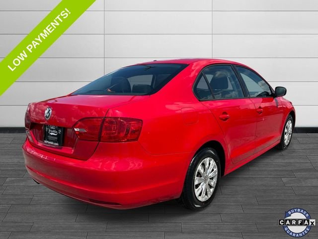 Used 2014 Red Volkswagen 2.0L S image 3