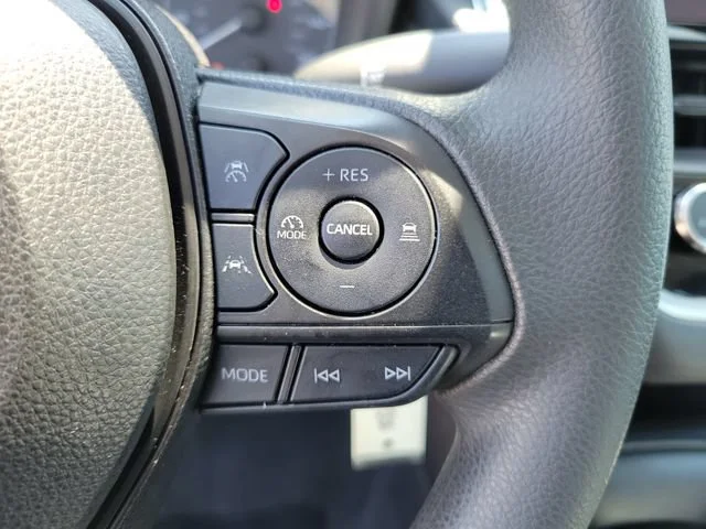 2023 Toyota Corolla LE - Photo 29