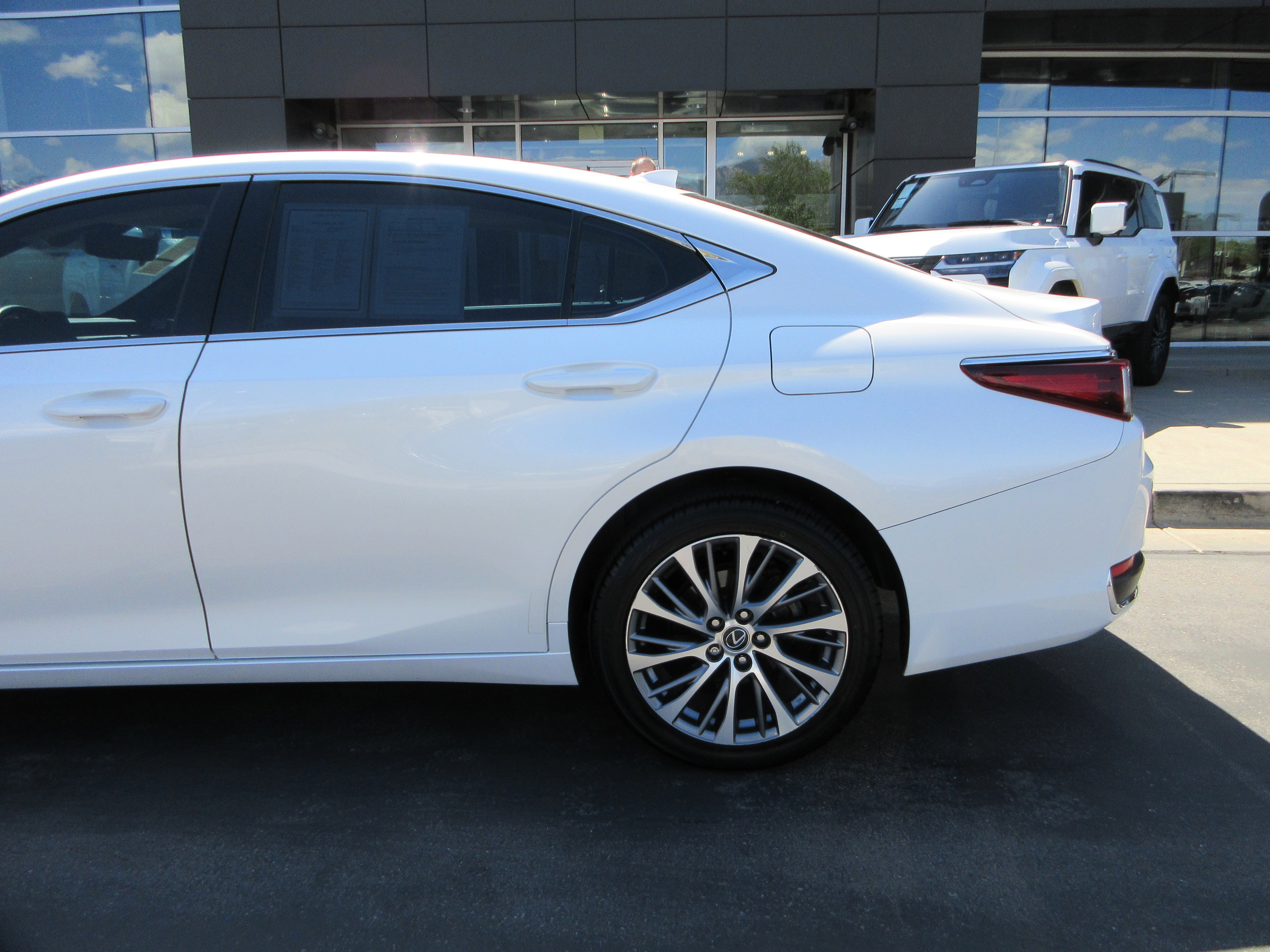 Used 2021 White Lexus 250 image 4