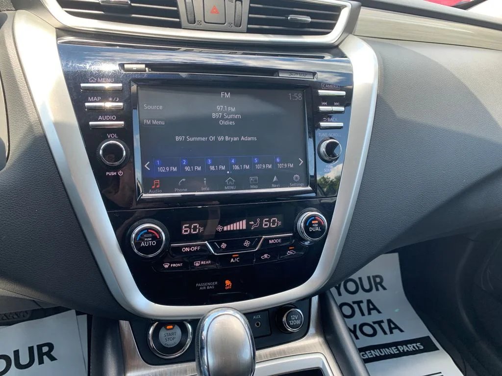 Used 2018 Gray Nissan SL image 20