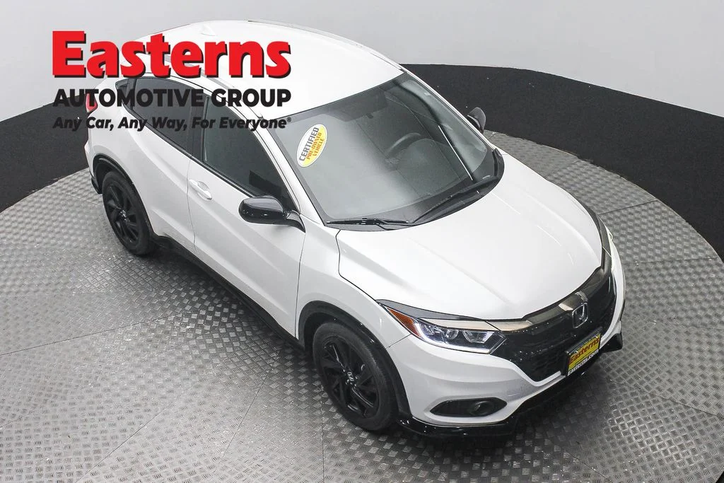 Used 2022 White Honda Sport image 3