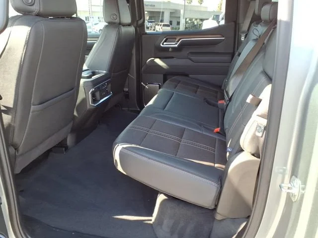 Used 2025 Sterling Gray Metallic Chevrolet High Country image 10