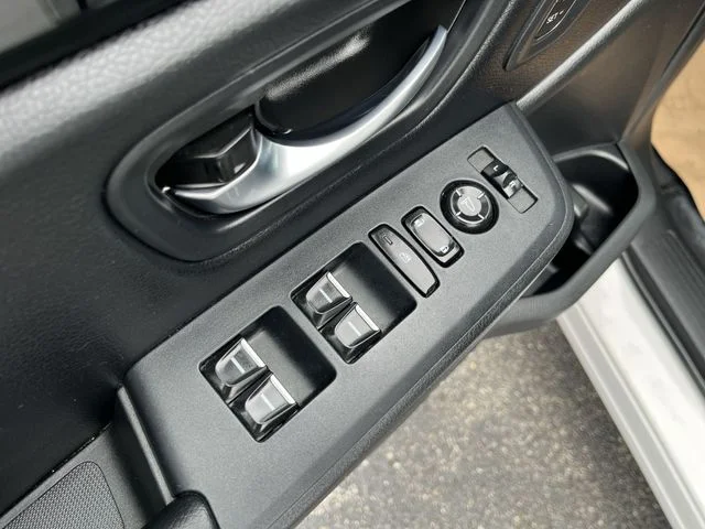 Used 2025  Honda Touring image 17