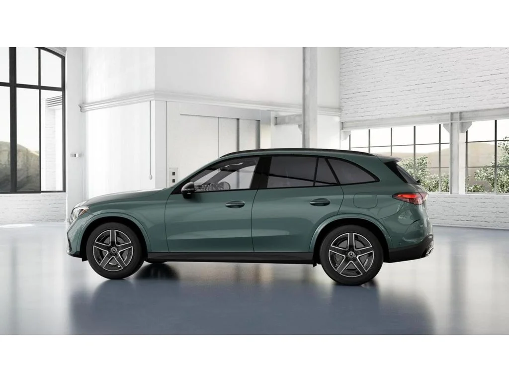 New 2027 Silver Mercedes-Benz GLC 350e image 33