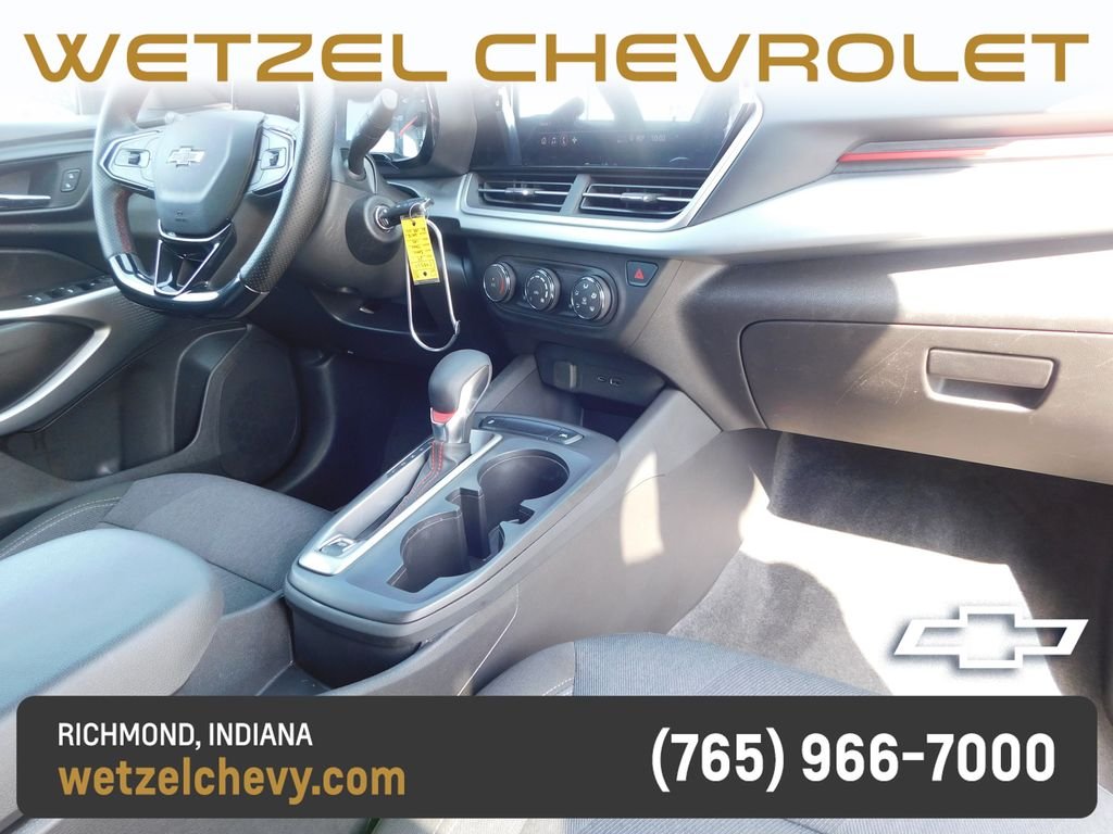 Used 2024 White Chevrolet 1RS image 17