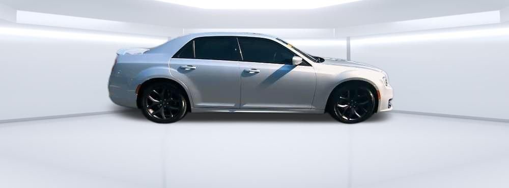 Used 2022 Silver Chrysler S image 36