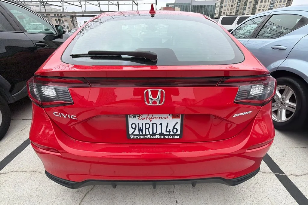 Used 2025 Rallye Red Honda Sport image 9