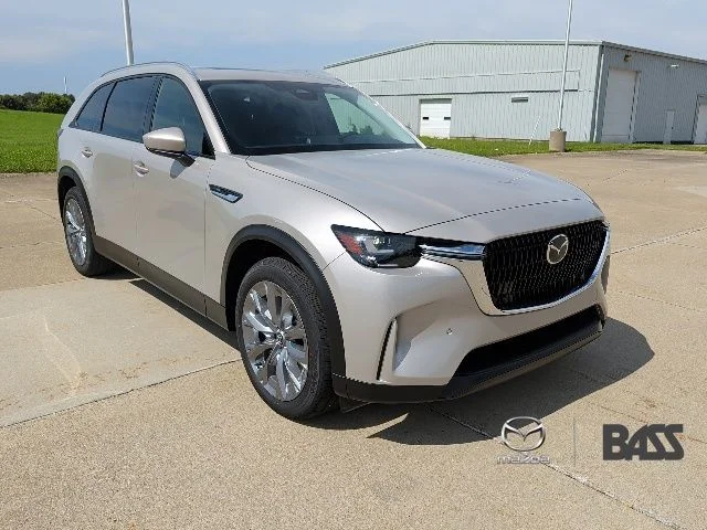 New 2026 Platinum Quartz Metallic Mazda 3.3 Turbo Preferred AWD image 3