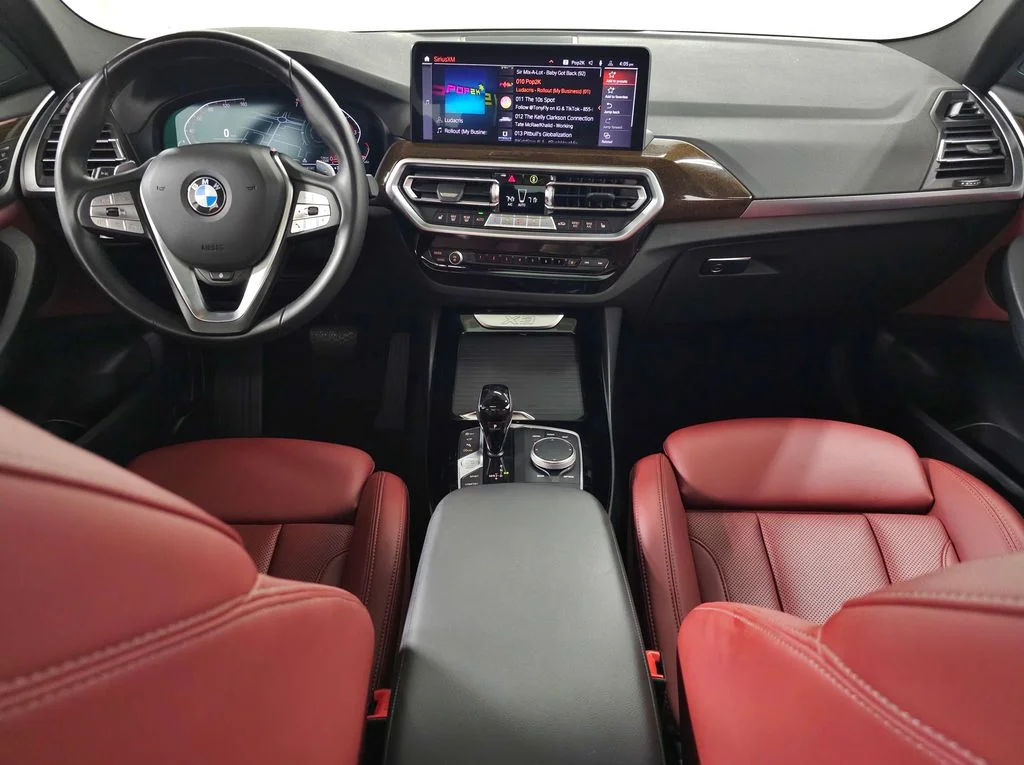 Used 2023 Black BMW xDrive30i image 14