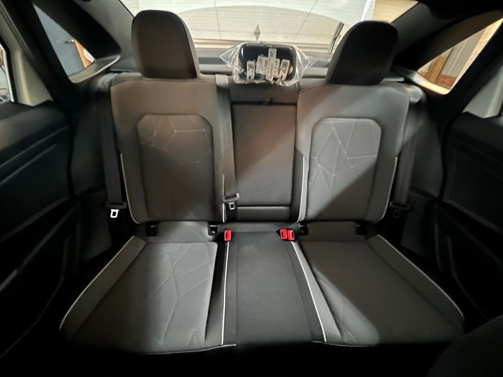 New 2026 White Volkswagen 1.5T Sport image 26
