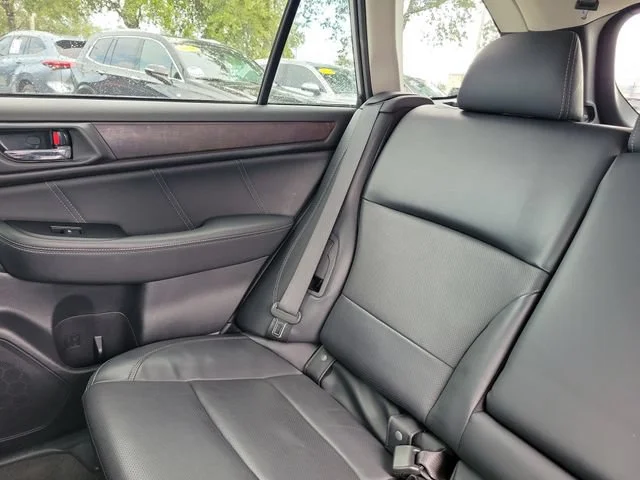 2019 Subaru Outback Limited - Photo 11