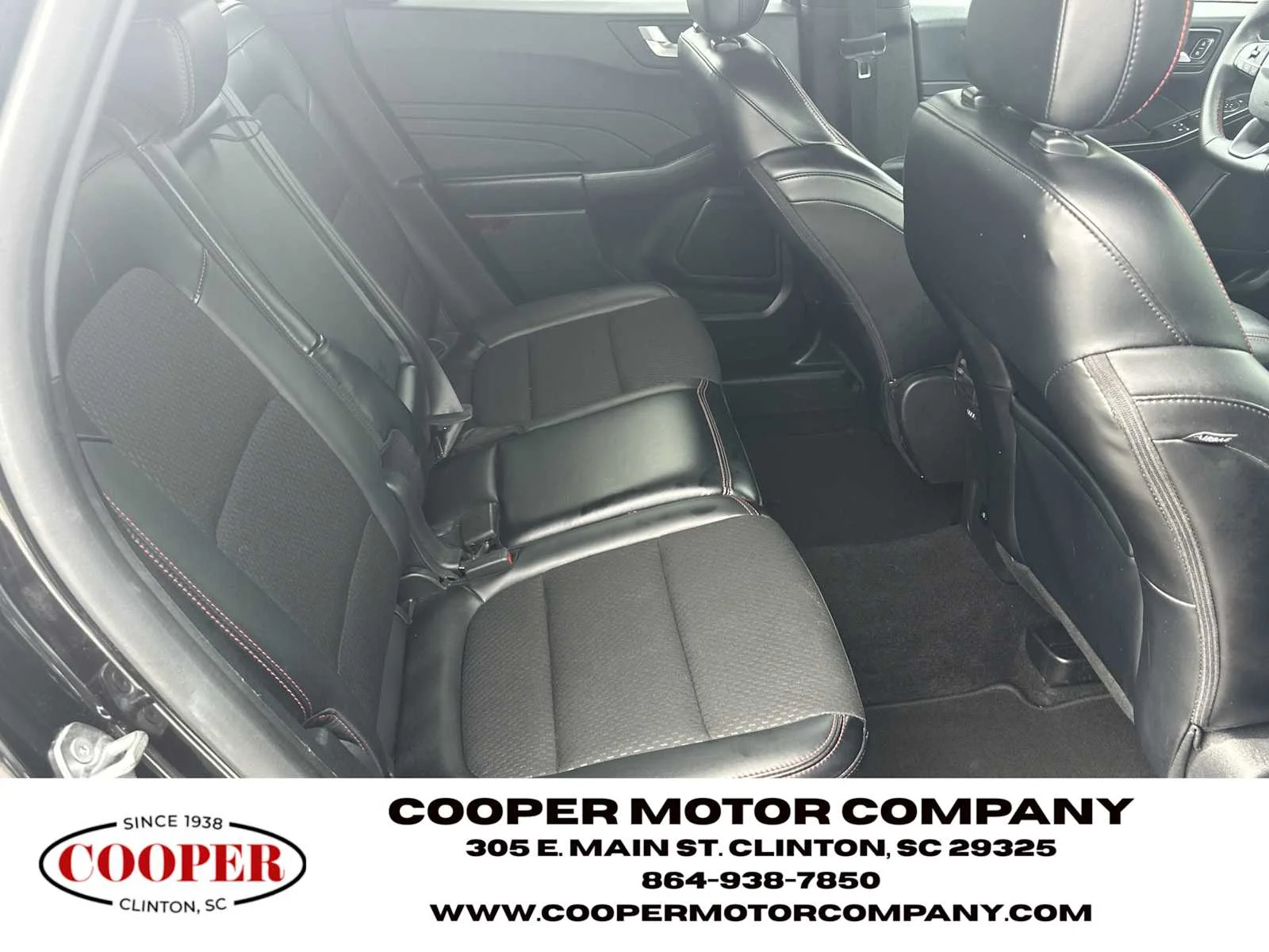 Used 2025 Agate Black Metallic Ford ST-Line image 15