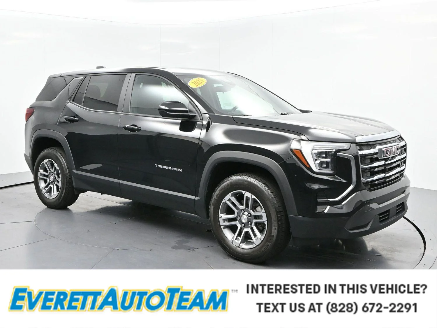 Used 2025 Ebony Twilight Metallic GMC Elevation image 1