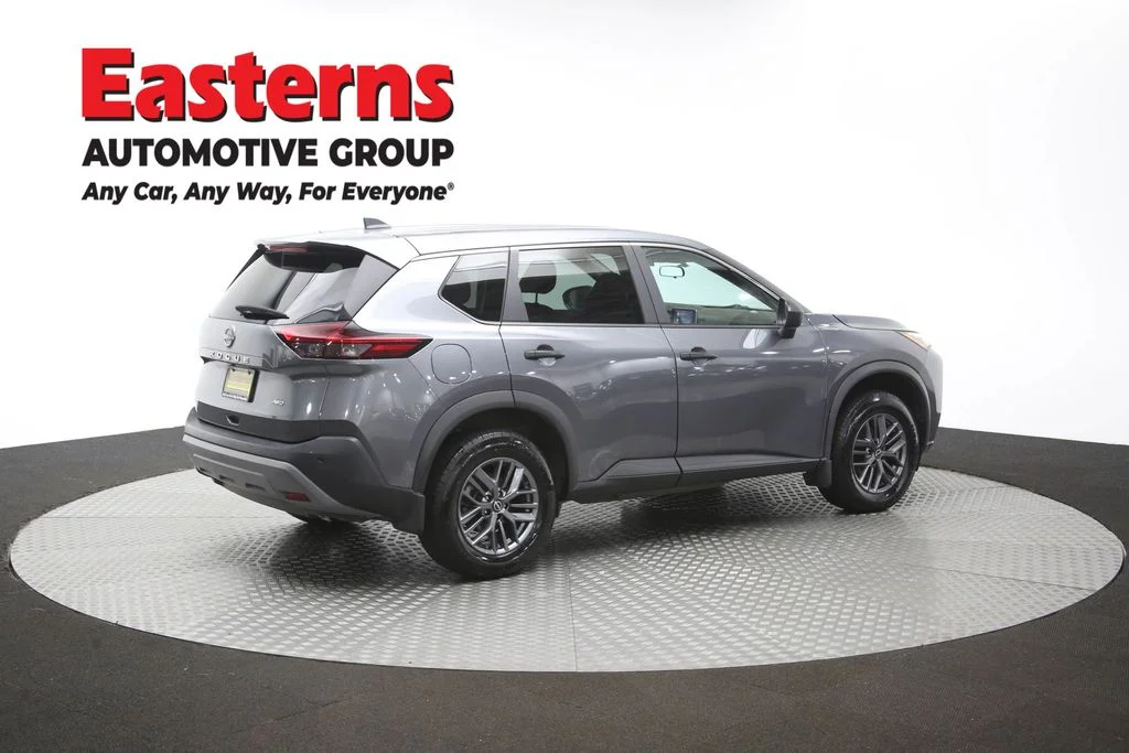 Used 2023 Gray Nissan S image 44