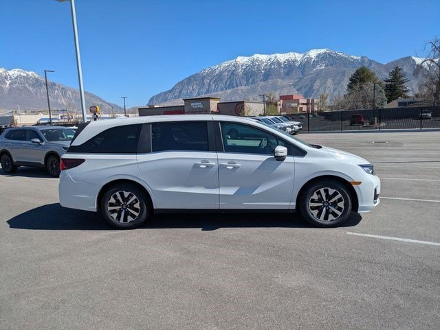 New 2026 Platinum White Pearl Honda Sport-L image 2