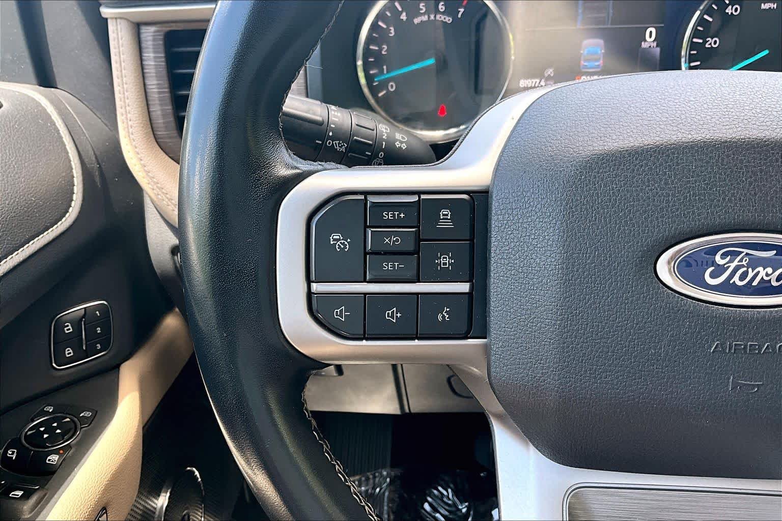 Certified Used 2023 Oxford White Ford Limited image 31