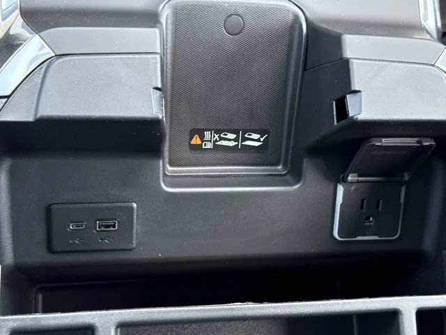 2026 Chevrolet Silverado 1500 LTZ - Photo 30