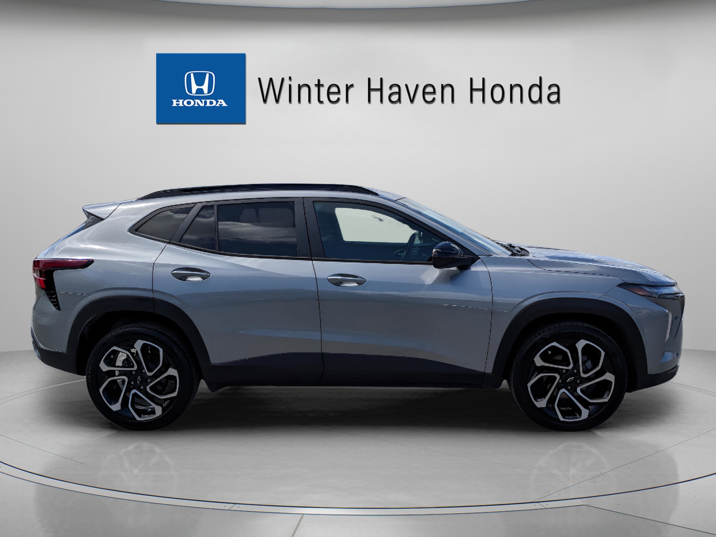 2024 Chevrolet Trax RS - Photo 7