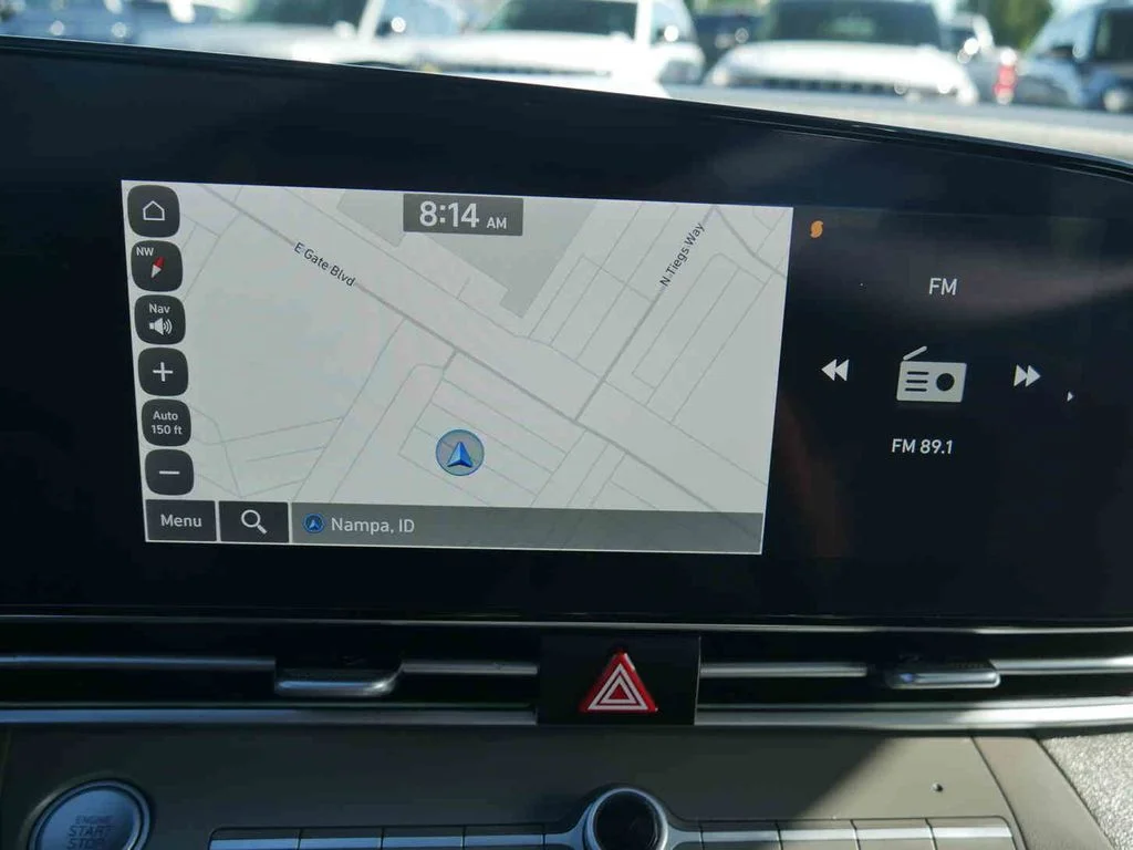 Used 2024 Silver Hyundai SEL image 26