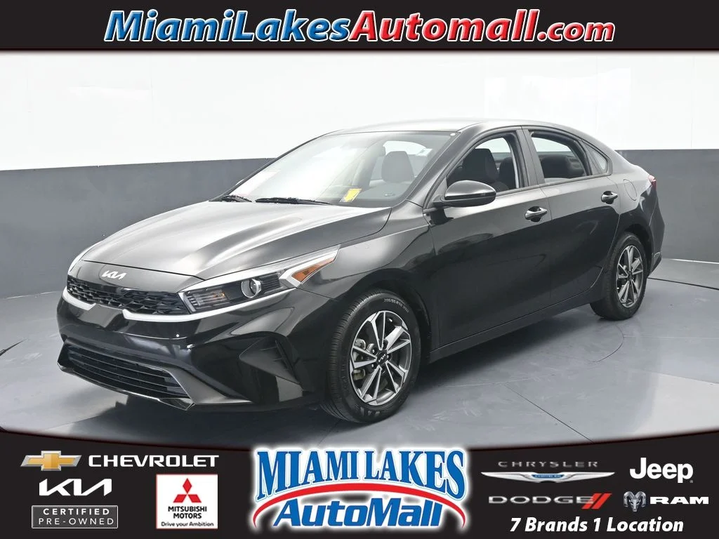 Used 2023 Aurora Black Pearl Kia LXS image 1