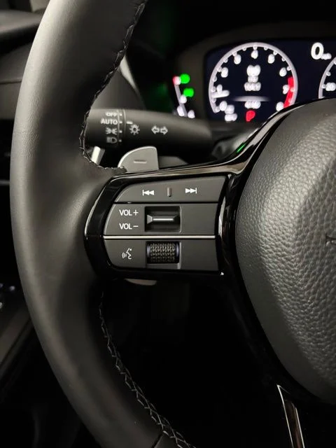 New 2026 Platinum White Pearl Acura Base image 18