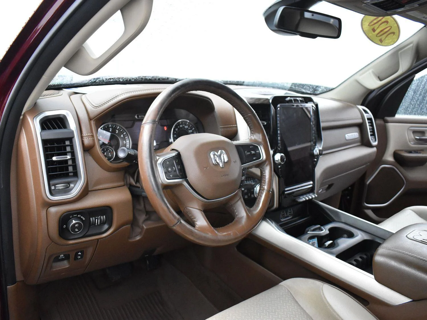 Used 2020 Delmonico Red Pearlcoat Ram Laramie image 15