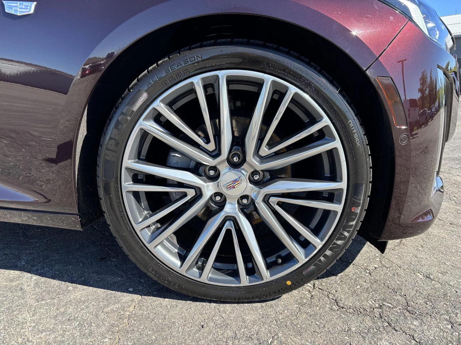 Used 2021 GARNET METALLIC Cadillac Premium Luxury image 9