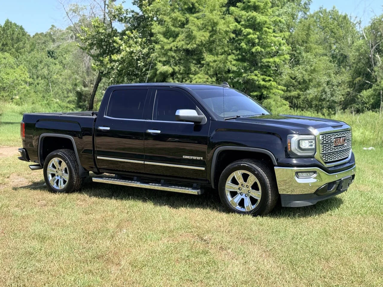 Used 2018 Black GMC SLT 4x2 4dr Crew Cab 5.8 ft. SB image 7