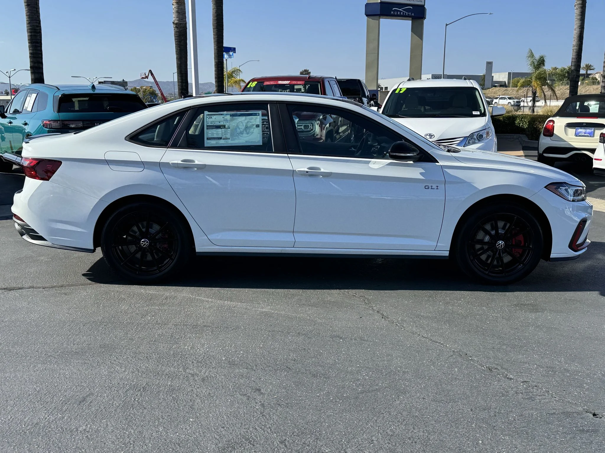 New 2026 Pure White w/Deep Black Roof Volkswagen Autobahn image 9