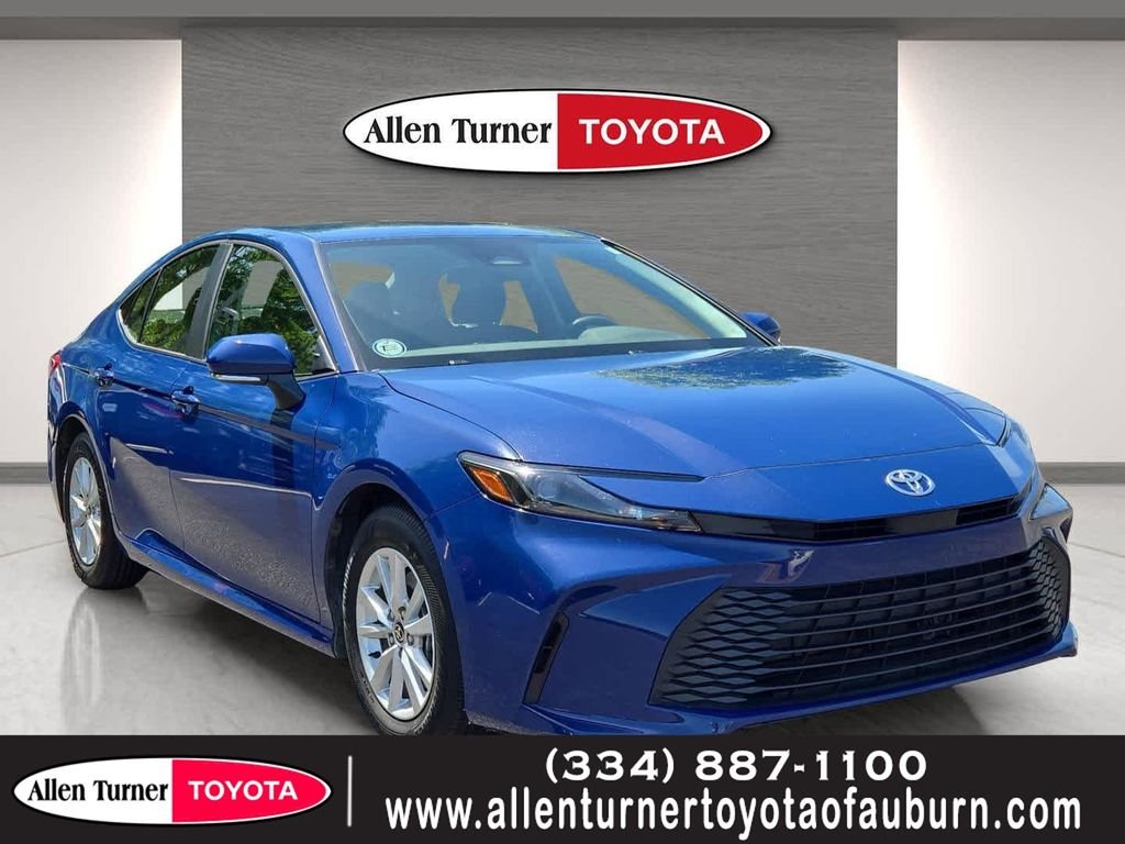 Pre-Owned 2025 Toyota Camry LE 4D Sedan in Crestview #H058977