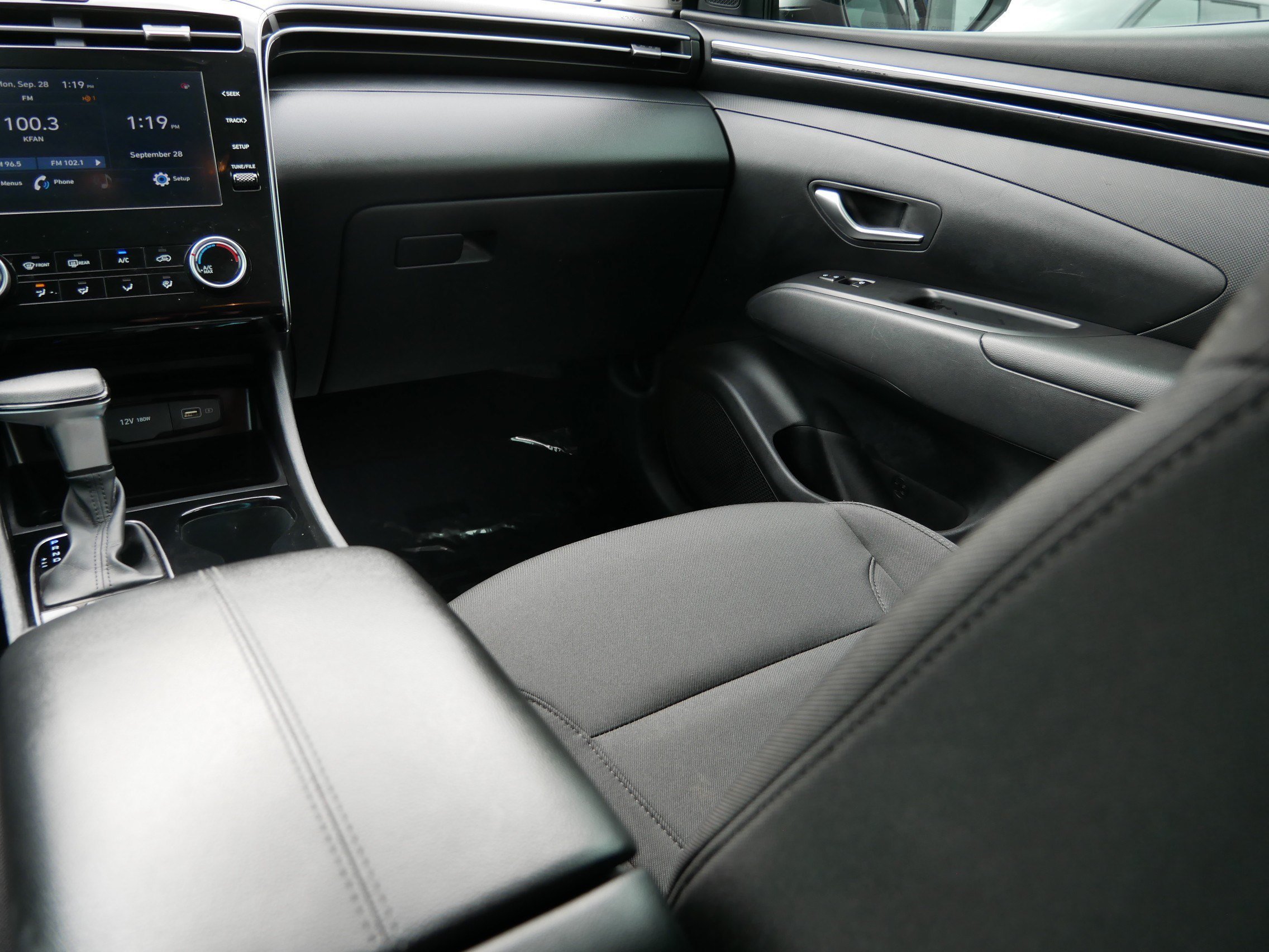 2022 Hyundai Tucson SEL - Photo 11