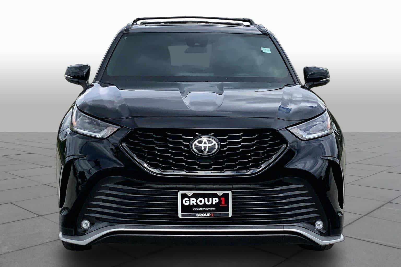 Used 2023 Midnight Black Metallic Toyota XSE image 4