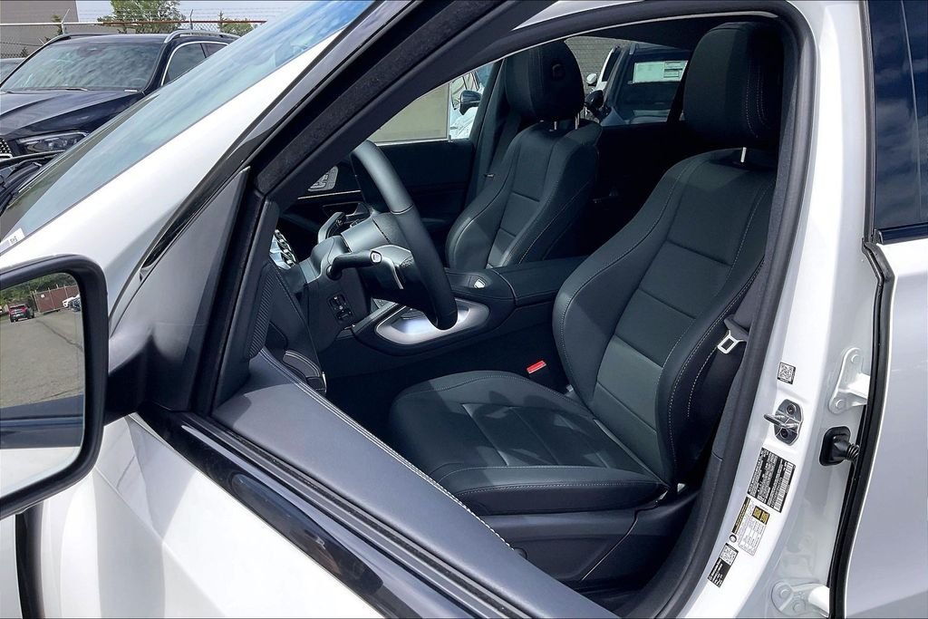 New 2026 Polar White Mercedes-Benz GLE 450 image 9