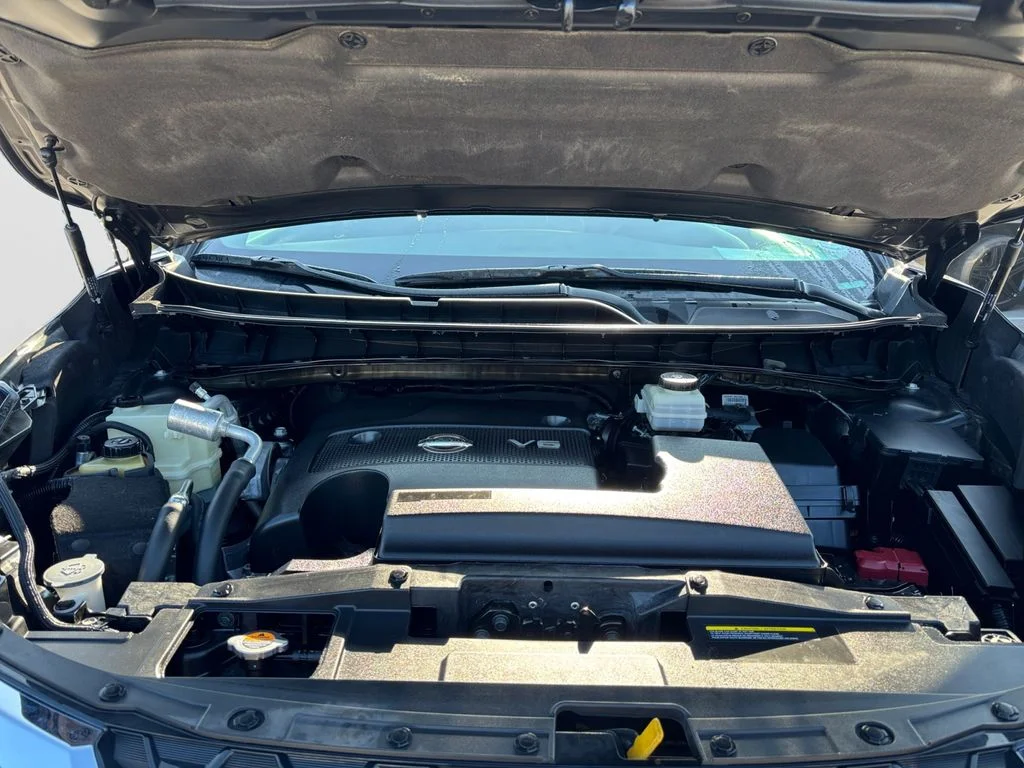 Used 2020 Black Nissan S image 17