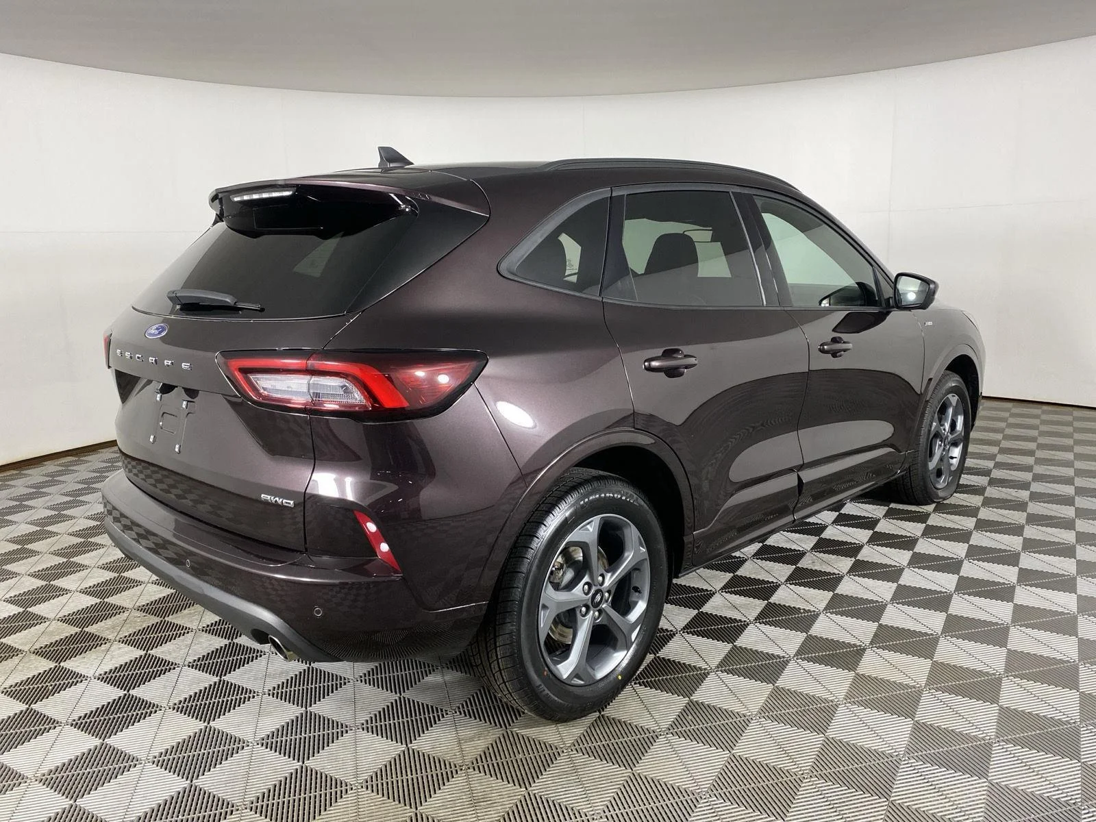 Used 2023 Cinnabar Red Ford ST-Line Select image 10
