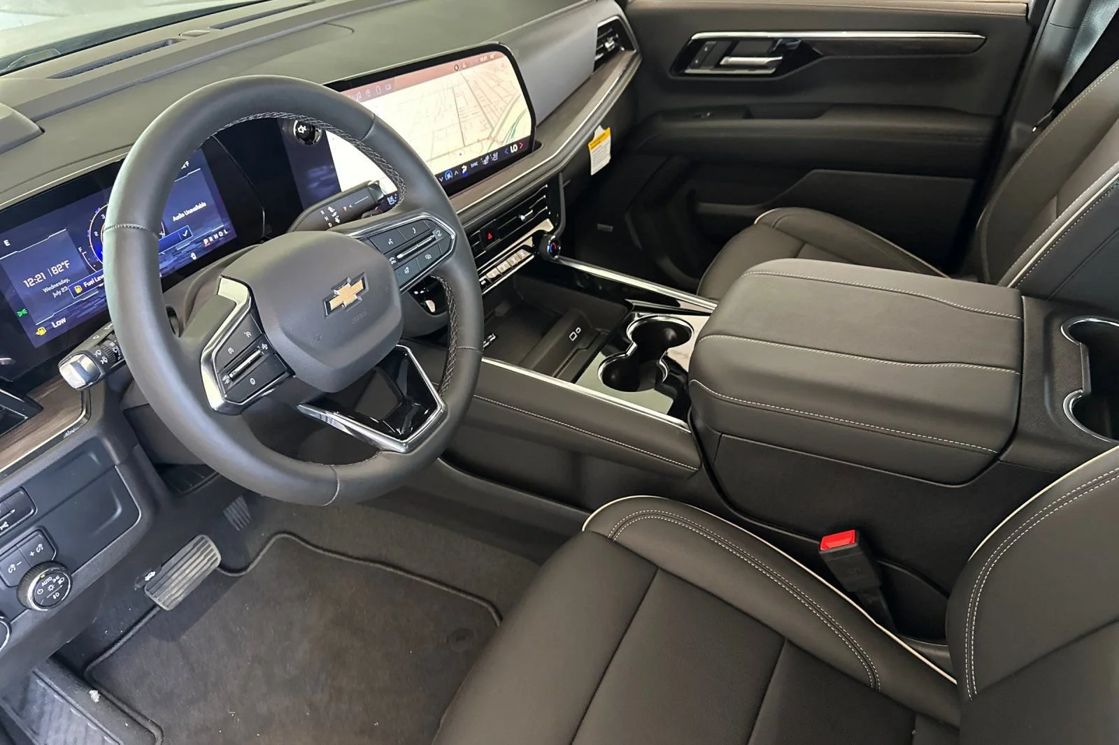 New 2025 Sterling Gray Metallic Chevrolet Premier image 10