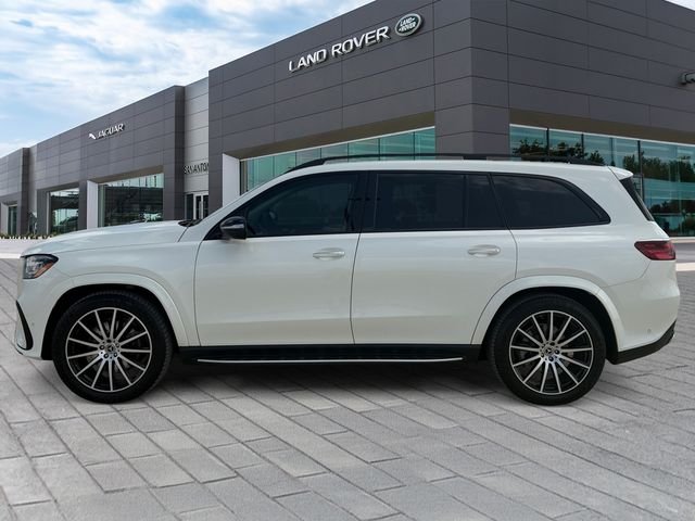 Used 2024  Mercedes-Benz GLS 580 image 2